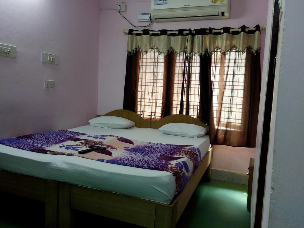 Elegant Guest House Bangalore Zimmer foto